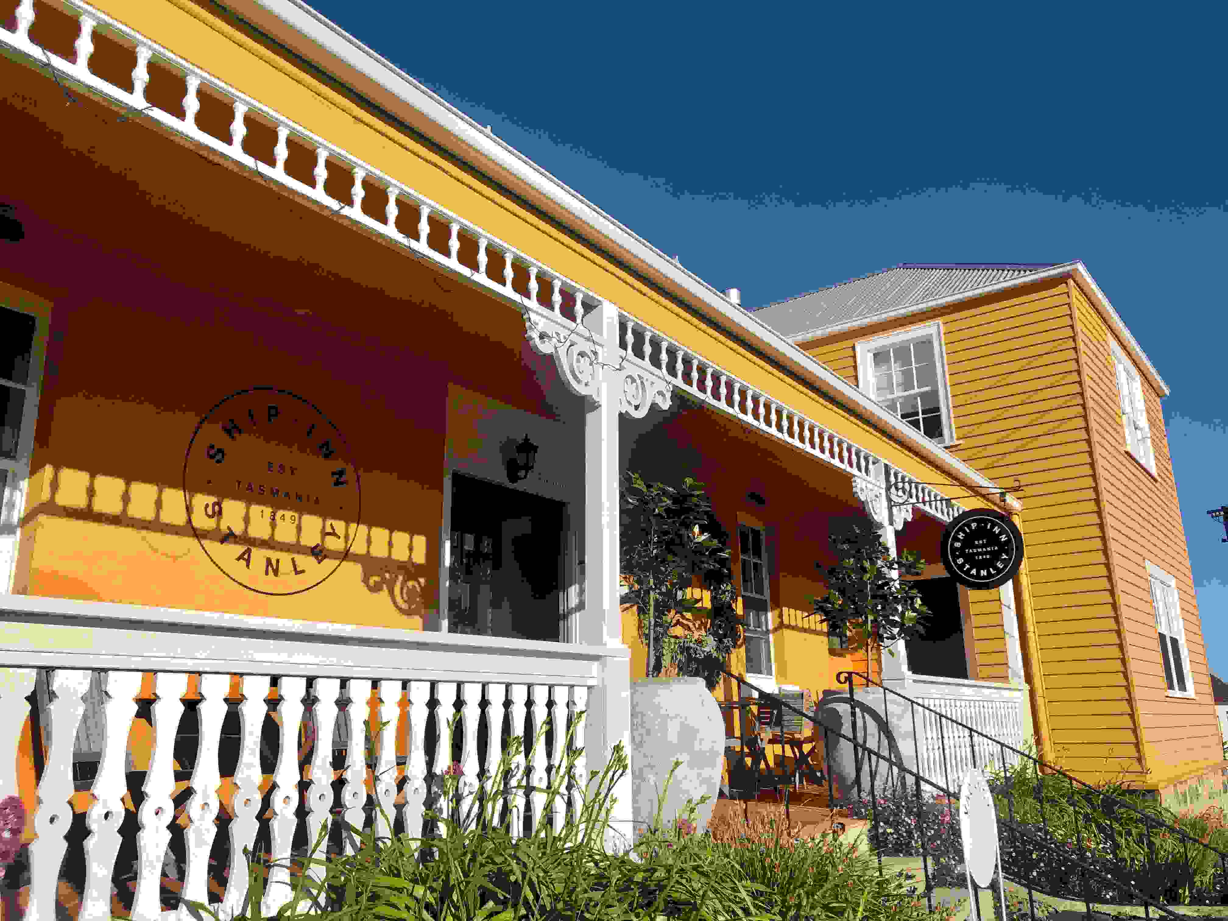 Bed & Breakfast and Farmstays