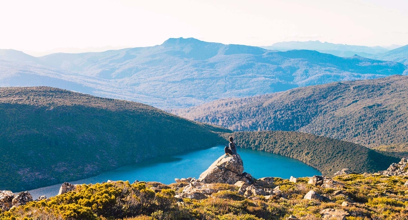 FIND YOURSELF ON THE EDGE OF THE WORLD